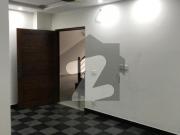 2 bedroom apartment available for rent mall road