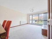2 Bedroom Apartment Barnet Greater London 91332493