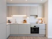 2 Bedroom Apartment Barnet London 96889446