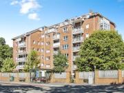 2 Bedroom Apartment Bournemouth Bournemouth LS95026615