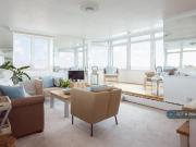 2 Bedroom Apartment Bournemouth Dorset 97800154