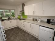 2 Bedroom Apartment Bournemouth Dorset LS94721897