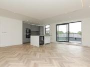 2 Bedroom Apartment Broadstairs Kent 92876008