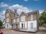 2 Bedroom Apartment Broadstairs Kent 93413000