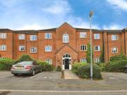 2 Bedroom Apartment Bury Bury 97641551