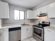 2 Bedroom Apartment Calgary AB 96275565