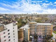 2 Bedroom Apartment Camden Greater London 95720256