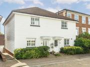 2 Bedroom Apartment East Sussex East Sussex LS97177072