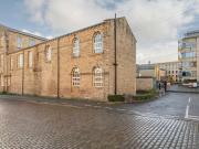 2 Bedroom Apartment Flat