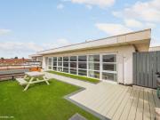 2 Bedroom Apartment Flat