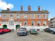 2 Bedroom Apartment Flat