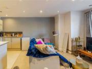 2 Bedroom Apartment Flat