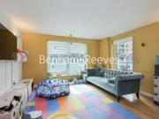 2 Bedroom Apartment Flat