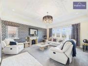 2 Bedroom Apartment Flat