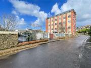 2 Bedroom Apartment Flat