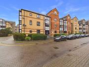 2 Bedroom Apartment Flat