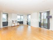 2 Bedroom Apartment Flat