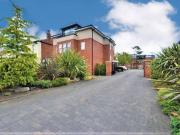 2 Bedroom Apartment Flat