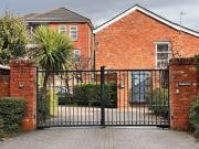 2 Bedroom Apartment Flat