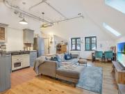 2 Bedroom Apartment Flat