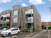 2 Bedroom Apartment Flat