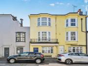 2 Bedroom Apartment Flat