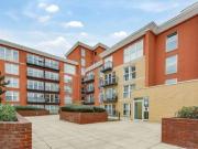 2 Bedroom Apartment Flat