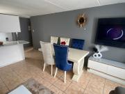 2 Bedroom Apartment / Flat For Sale in Alan Manor