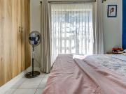 2 Bedroom Apartment / Flat For Sale in Comet