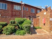 2 Bedroom Apartment / Flat For Sale in Freeway Park