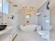 2 Bedroom Apartment / Flat For Sale in Fresnaye