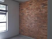 2 Bedroom Apartment / Flat For Sale in Hazelwood