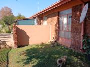 2 Bedroom Apartment / Flat For Sale in Hermanstad