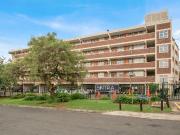 2 Bedroom Apartment / Flat For Sale in Horison