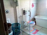 2 Bedroom Apartment / Flat For Sale in Jansenpark