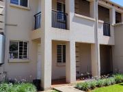 2 Bedroom Apartment / Flat For Sale in Klippoortje