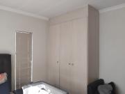 2 Bedroom Apartment / Flat For Sale in Klippoortje