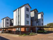 2 Bedroom Apartment / Flat For Sale in Lombardy Estate