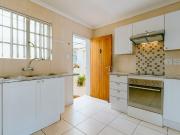 2 Bedroom Apartment / Flat For Sale in Mondeor