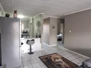 2 Bedroom Apartment / Flat For Sale in Moregloed