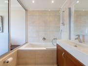 2 Bedroom Apartment / Flat For Sale in Mouille Point