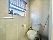2 Bedroom Apartment / Flat For Sale in Oakdene