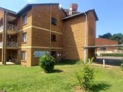 2 Bedroom Apartment / Flat For Sale in Pelham