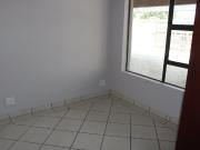2 Bedroom Apartment / Flat For Sale in Potchefstroom Central
