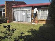 2 Bedroom Apartment / Flat For Sale in Sunair Park