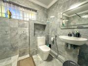 2 Bedroom Apartment / Flat For Sale in Umgeni Park