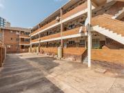 2 Bedroom Apartment / Flat For Sale in Westridge