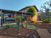 2 bedroom apartment / flat on the ma.