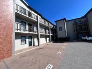 2 bedroom apartment / flat on the ma.