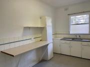 2 Bedroom Apartment / Flat to Rent in Claremont Upper